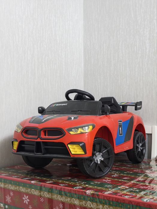 Детский электромобиль BMW Motorsport M8