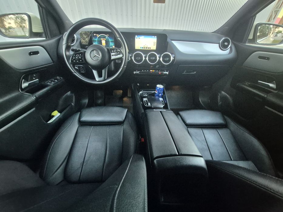 Mercedes B -CLASS 180 d //AN 2020 Accept si unele Schimburi