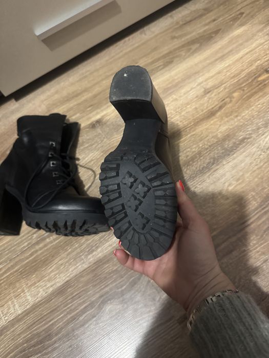 Ghete din piele nr 37