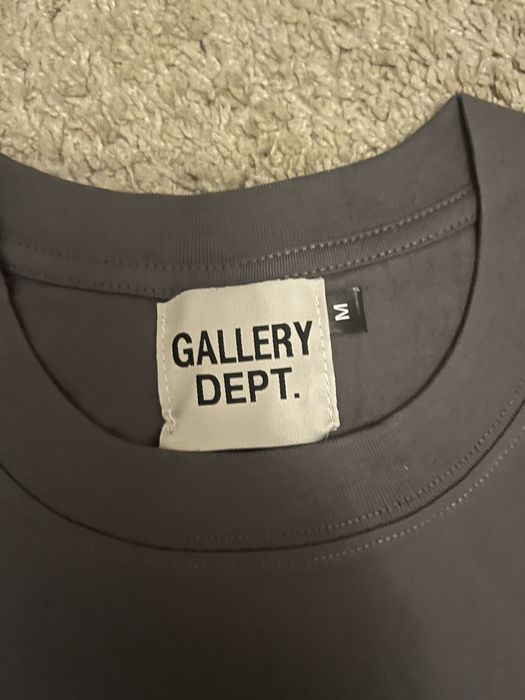 Tricou Gallery dept