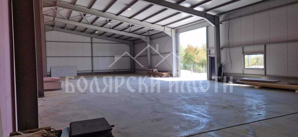 Дава се под наем Склад в Велико Търново, Промишлена зона - Запад - 380 кв.м за 1861.5 € - Снимка #7