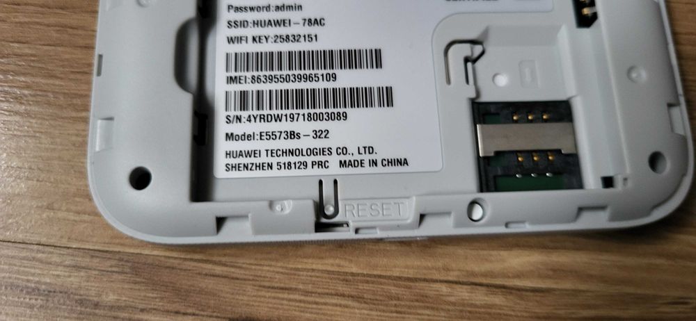 HUAWEI 4G WiFi Modem cu sim R219h liber de retea