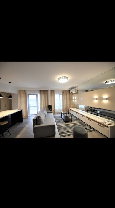 Vand apartament 3 camere