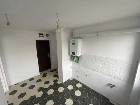 vand apartament str.botizului nr55 60mp etaj 4/4
