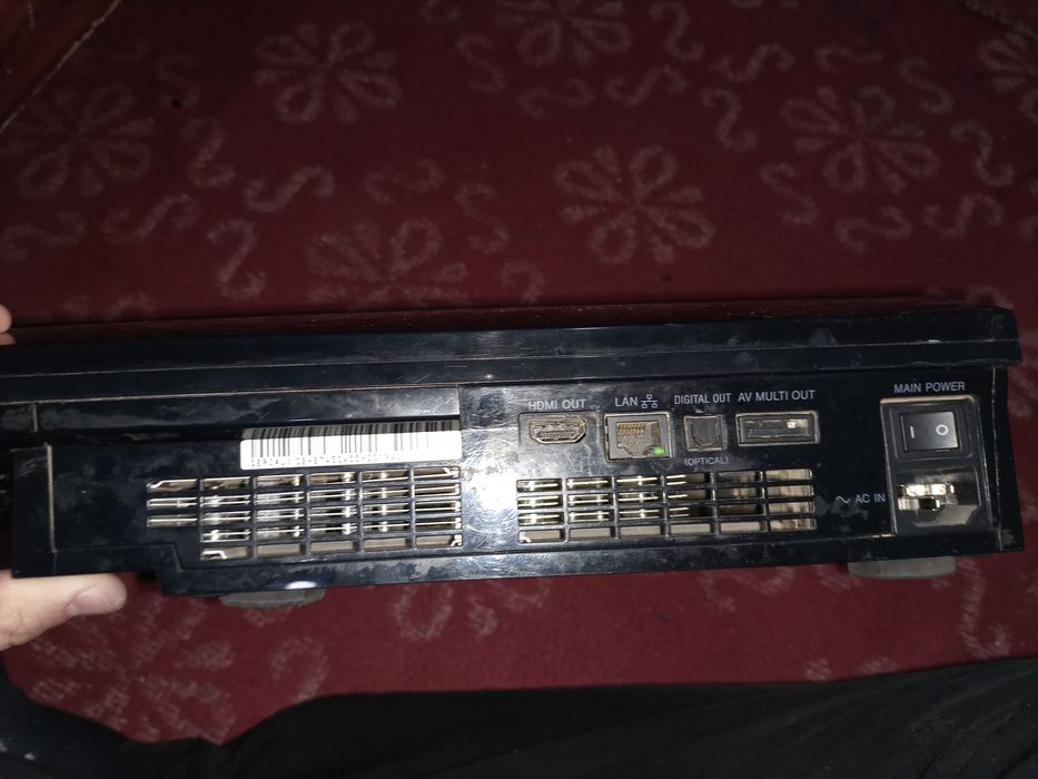 Ps3 fat Sotiladi Zapchast