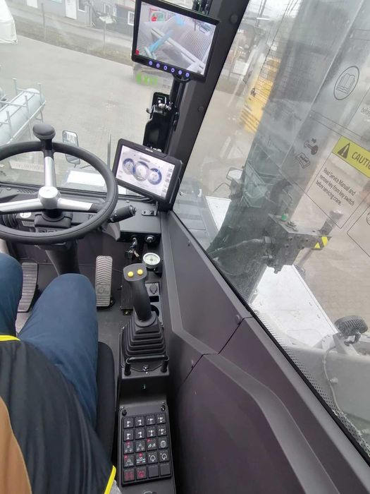 Macara mobila pentru teren accidentat Zoomlion ZRT400