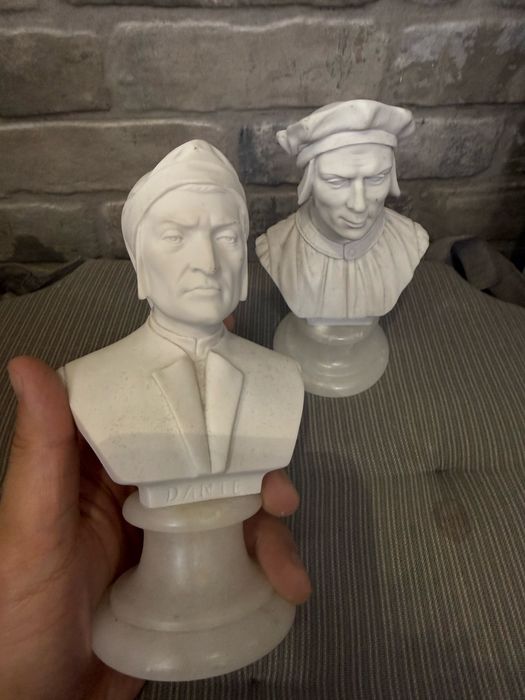 статуэтка, бюст (Данте, Макиавелли)