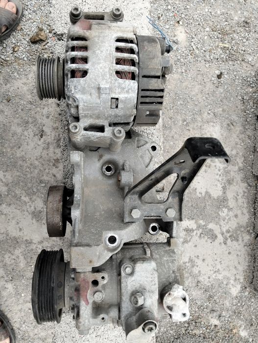 Компрессор кондиционера. Ауди. Пассат