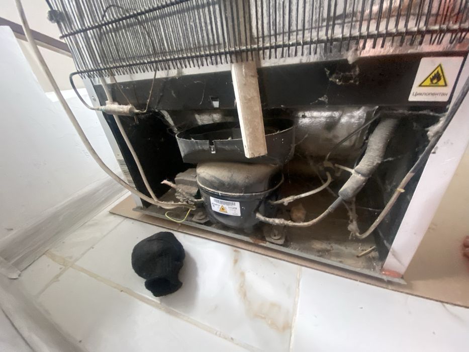 Например холодильник