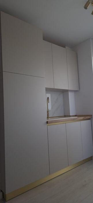 Inchiriez Apartament  2 camere  Tip Studio Metrou Berceni