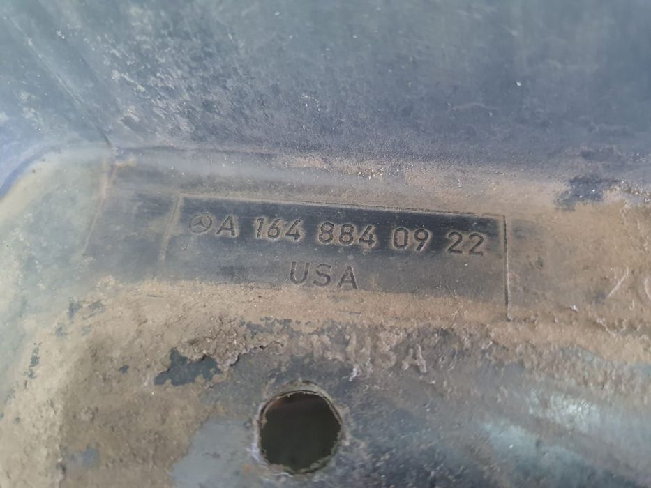 Carenaj roata stanga A1648840922 Mercedes-Benz ML W164 [2005 - 2008]