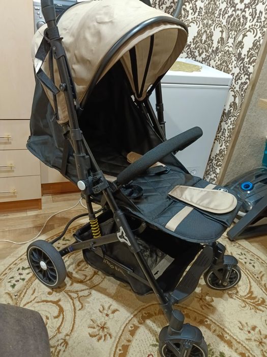 Коляска все сезонная