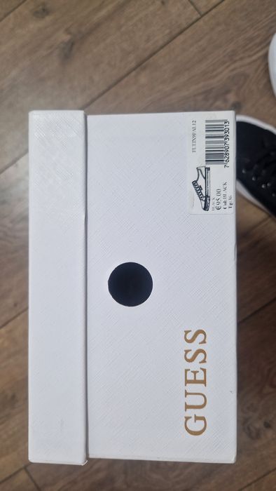 Дамски кецове GUESS