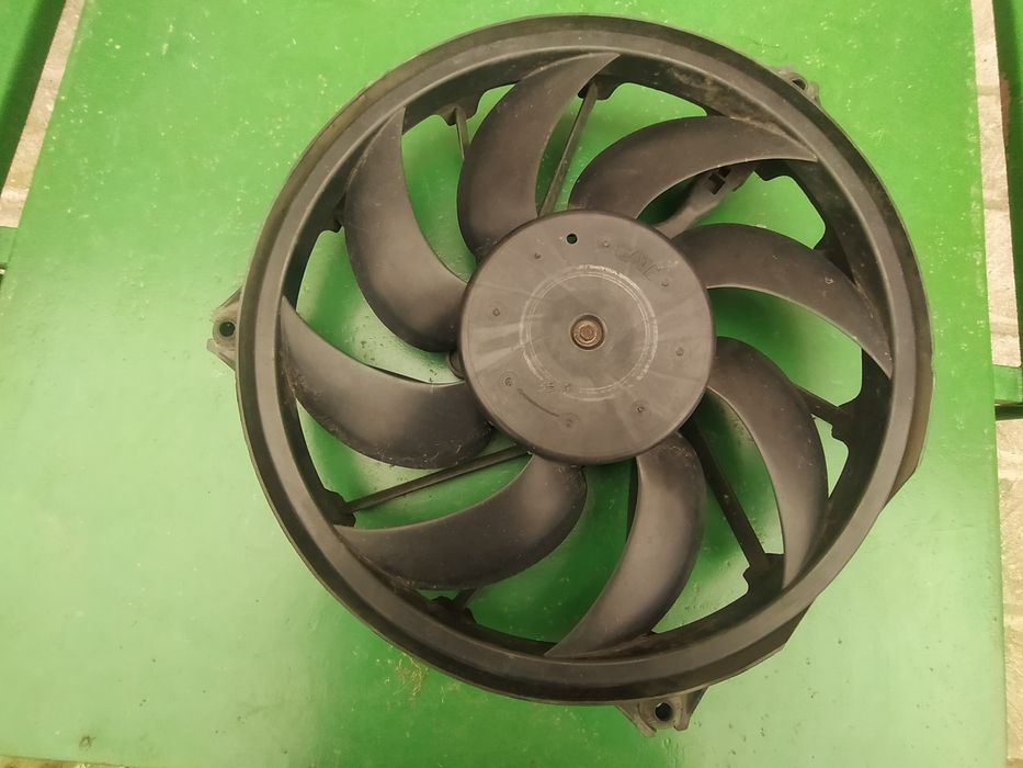 Вентилатор за охлаждане на Peugeot 206 1.6 HDI 2004
