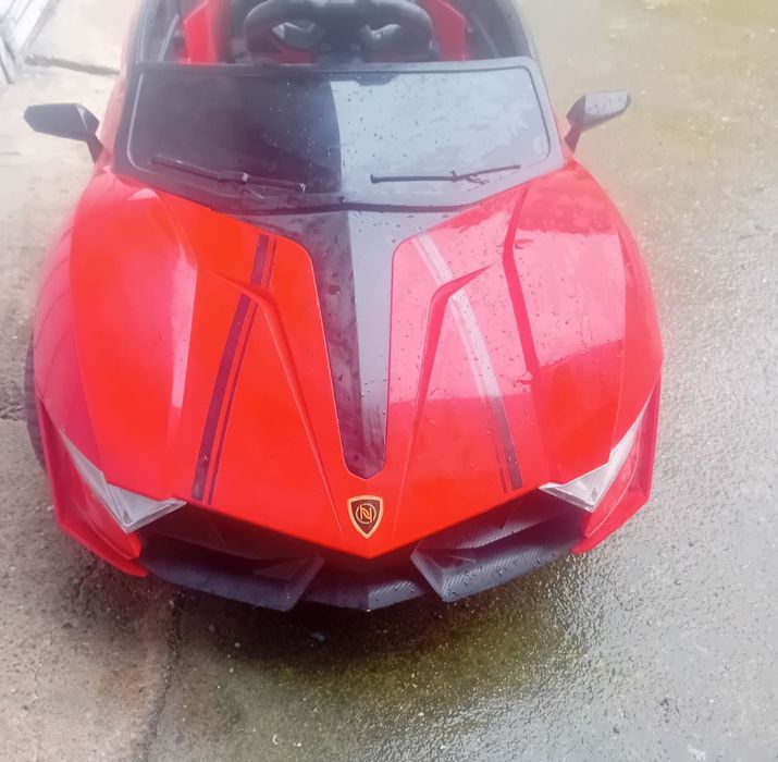 Детска кола с акумулатор