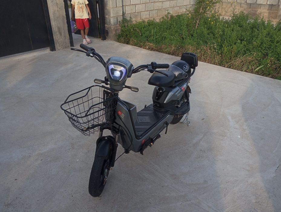 Скутер SK8 16 дюм