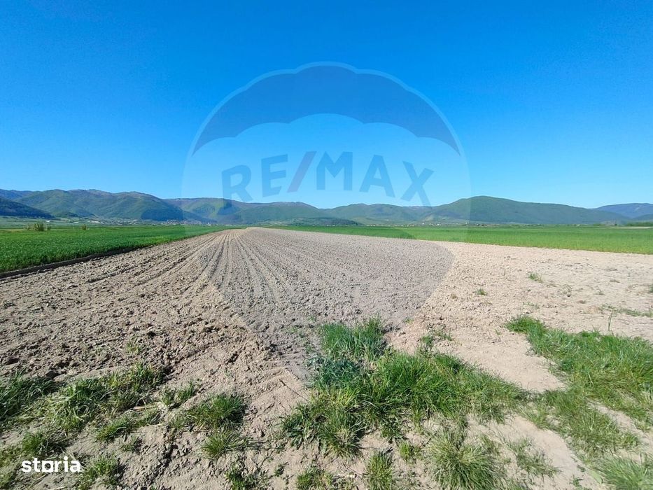 Panoramă deasupra lumii Teren de poveste Gura Râului, zona Peste Grui