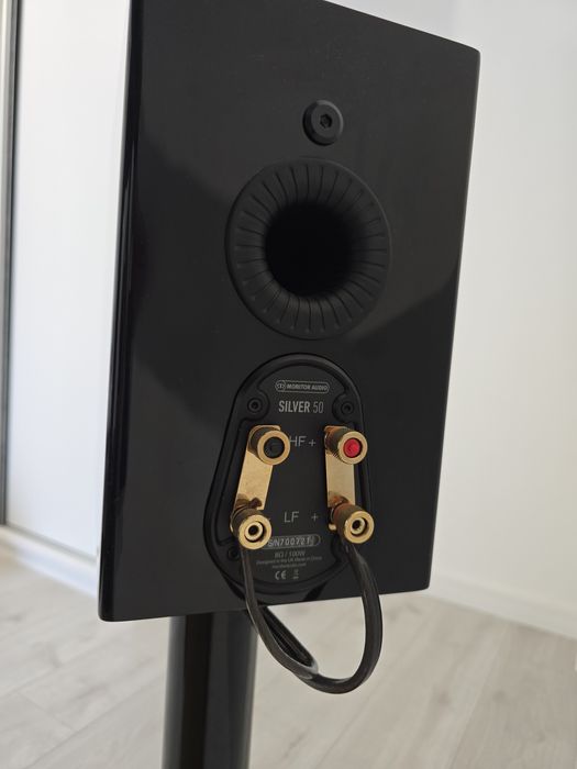 Boxe monitor audio
