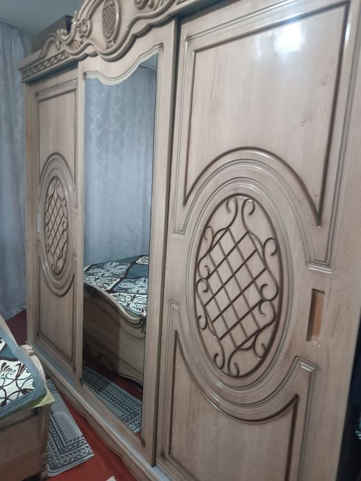 Спальный гарнитур