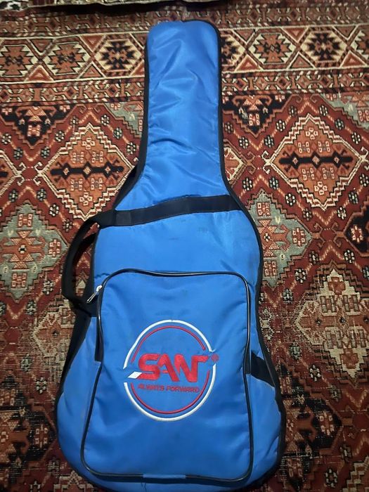 Гитара Сотилади зур