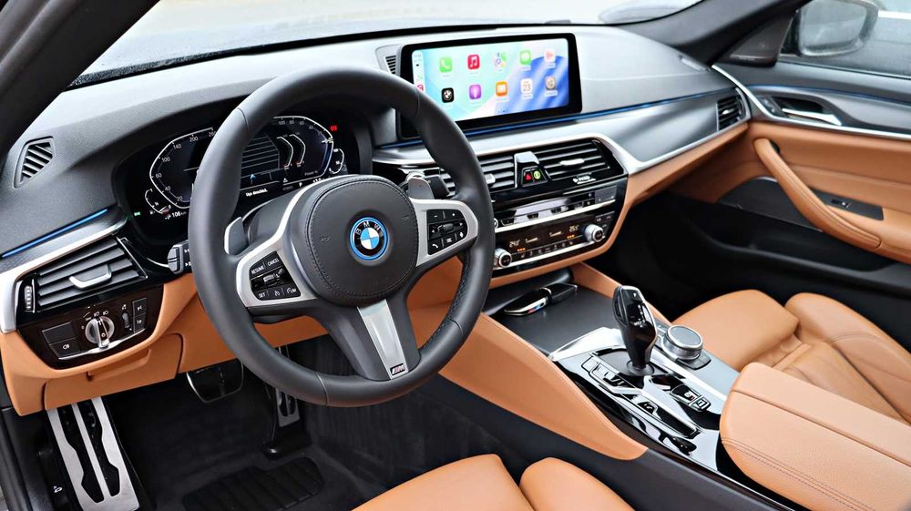 BMW 520e / 2022 /M Sport /Harman Kardon/Trapa/Frane M / Virtual/Camera