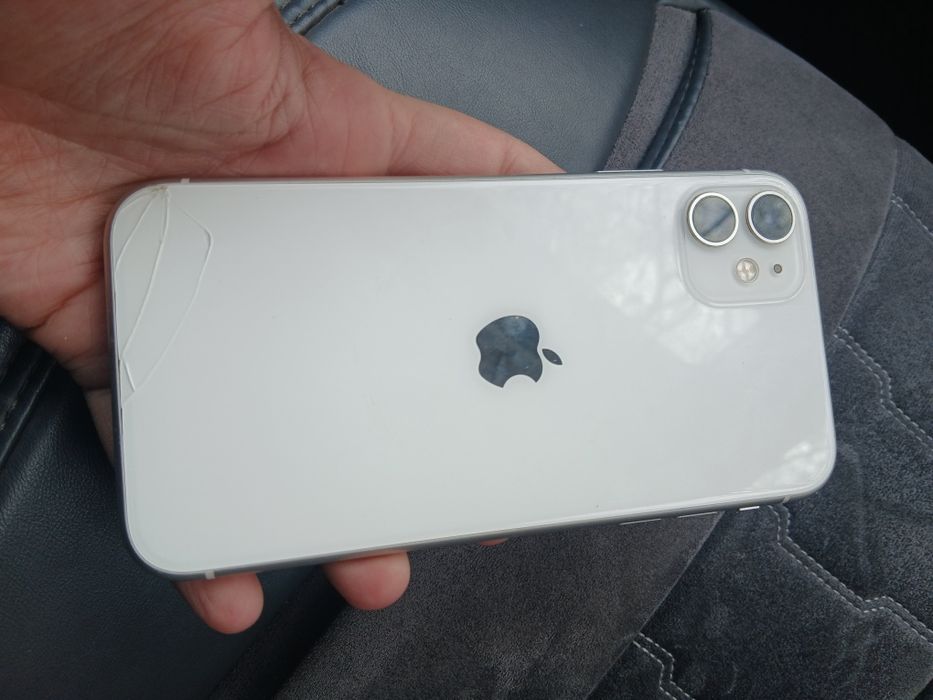 Iphone 11 64gb 75% xolati yaxshi ochilamagan