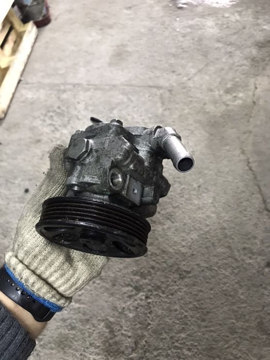 Гур насос на субару