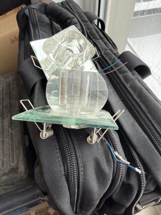 Споты в отличном состояний