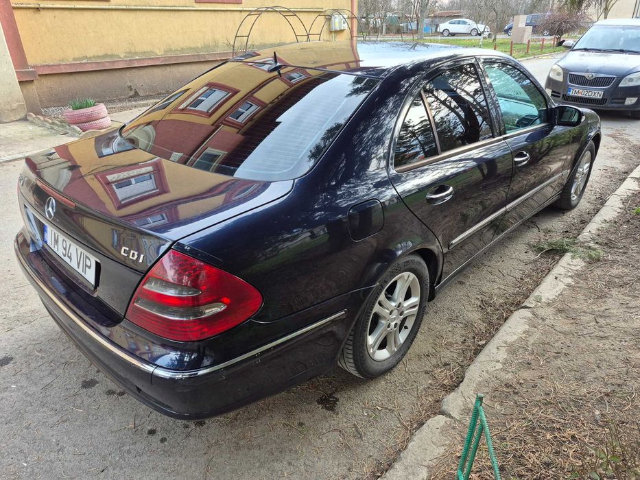 Mercedes E Class 270 CDI
