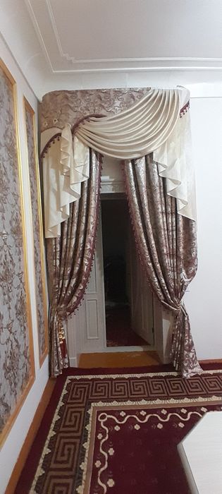 Зал учун пардалар