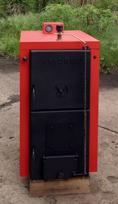 Чугунен котел на твърдо гориво Виадрус/Viadrus U22 5D, 30 kW