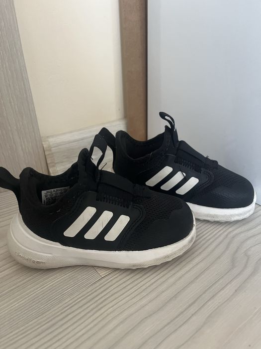 Бебешки маркови обувки - нови и използвани - Puma, Adidas, Superfit