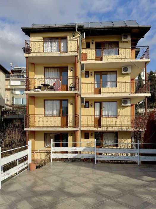 къща/къща за гости/семеен хотел