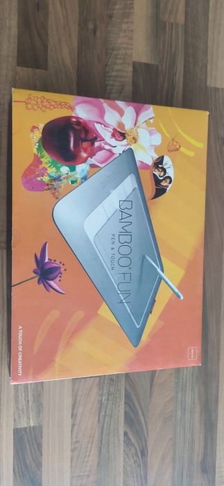 Tableta grafica Wacom Bamboo FUN Pen & Touch Medium CTH-661-EN
