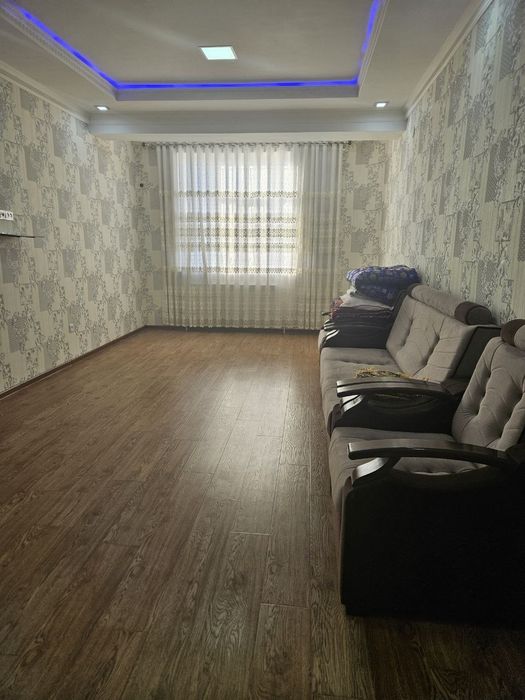 Новостройка, 4-х ком. кв, напротив "Карзинки" и центрального рынка.