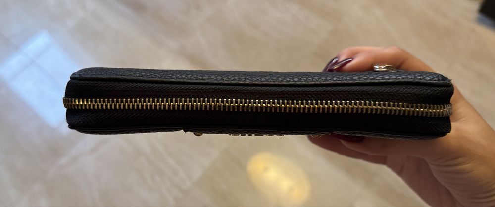 Оригинално портмоне GUESS