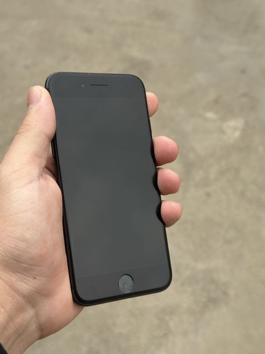 IPhone 7  сотилади