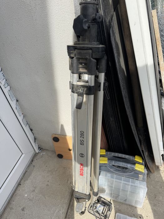 Vand trepied bosch BS 280