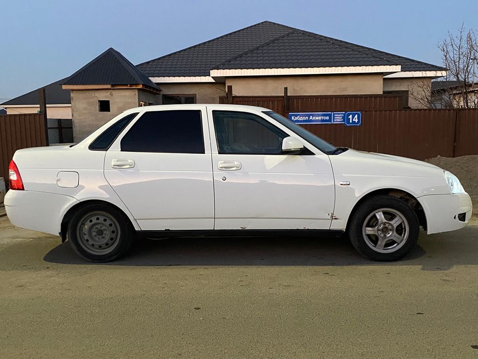 Приора 2012 сатылады