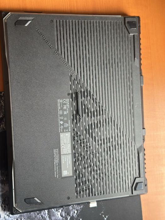 Laptop asus rog strix g531g  gtx1650 i5 16gb ram