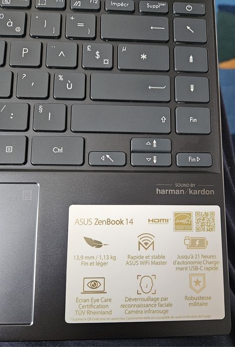 Vând ASUS ZenBook
