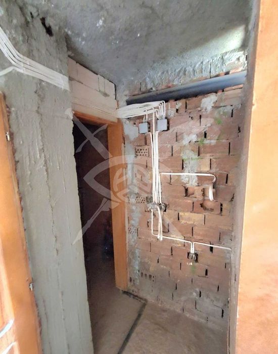 Продава се Двустаен апартамент в Бургас, Възраждане - 47 кв.м за 1194 €/кв.м - Снимка #4