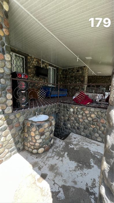 Дача ДЕЛЬФИН 24/7 Оила ва  улфатларга Бустонлик Азадбаш Чирчиқ даре