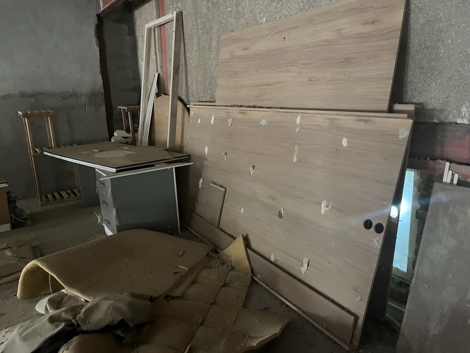 Продается листы куски ламината