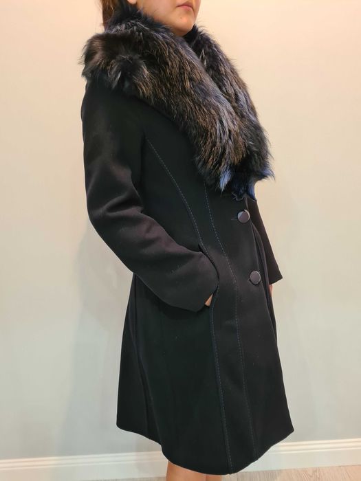 Продам пальто женское