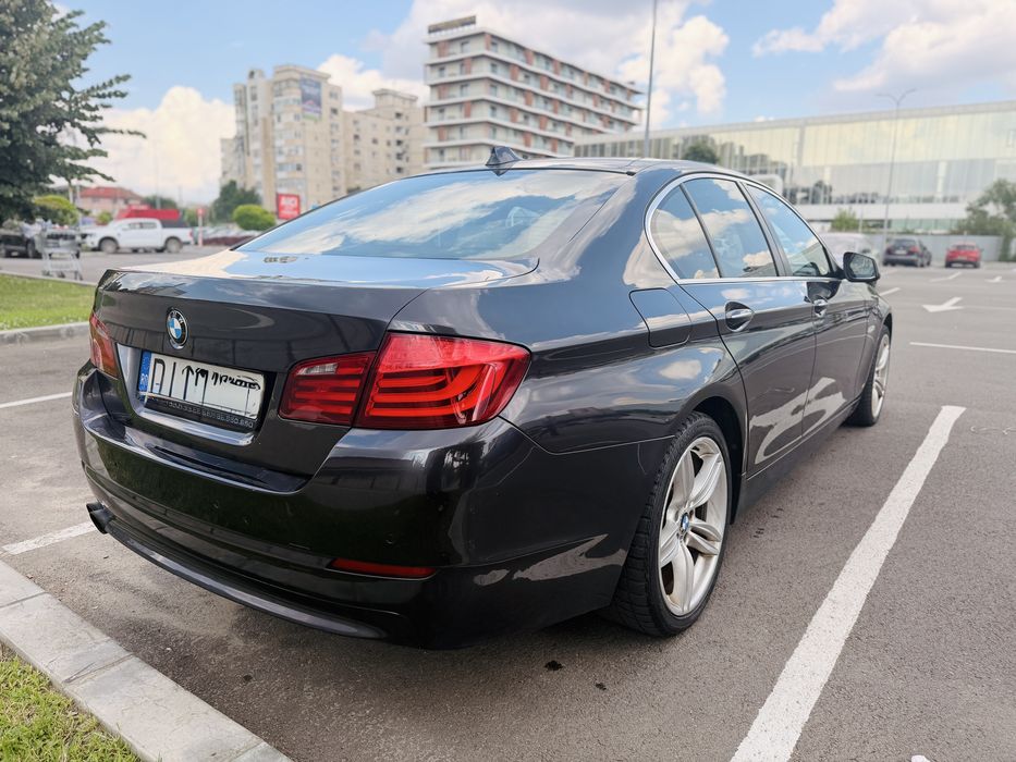 BMW Seria 5 F10 520d | 184 CP | Full Dotări | 2010