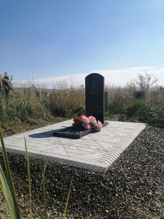 Благоустройство могил