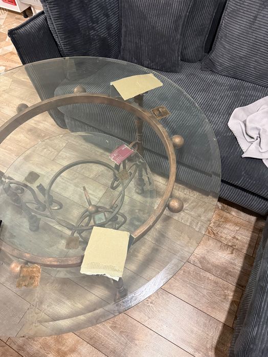 Масивна винтидж маса