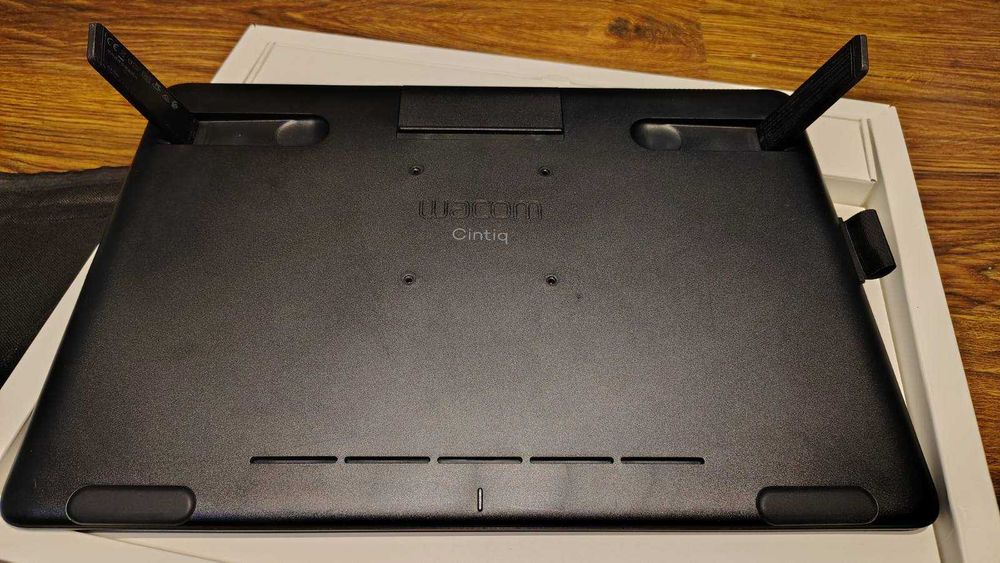 Графичен таблет Wacom Cintiq 16