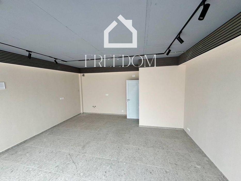 Търговско помещение под наем във Варна, Кабакум